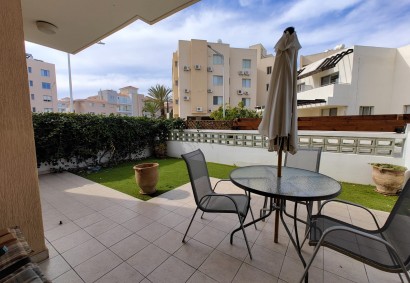 Kato Paphos - Universal Apartment En alquiler | BK10703