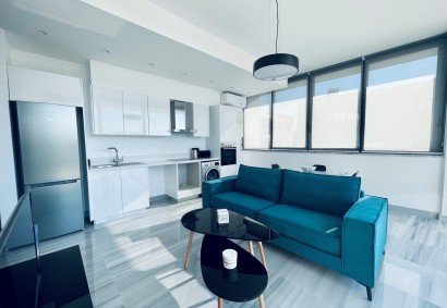 Kato Paphos - Universal Apartment En alquiler | BBK11183