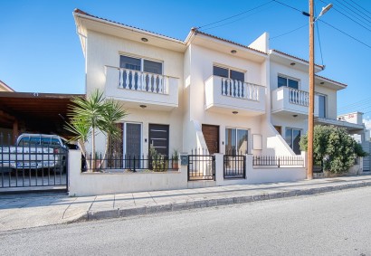 Kato Paphos - Universal Casa adosada En alquiler | BBK11284