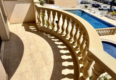 Kato Paphos - Universal Casa adosada En alquiler | BK11560