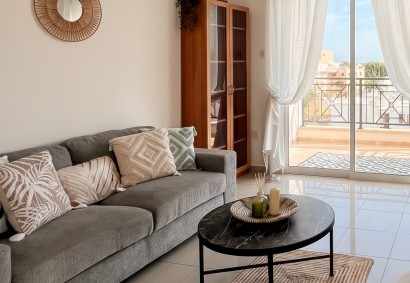 Kato Paphos - Universal Apartment | R11725