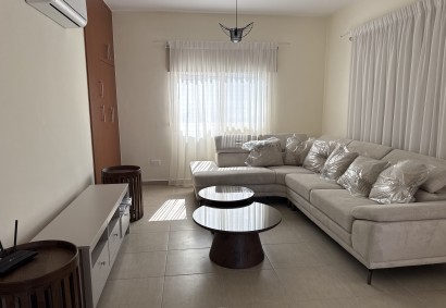 Kissonerga Villa independiente En alquiler | BK11749