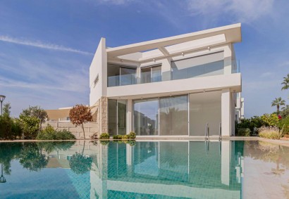 Pegeia - Coral Bay Villa independiente | SY11913